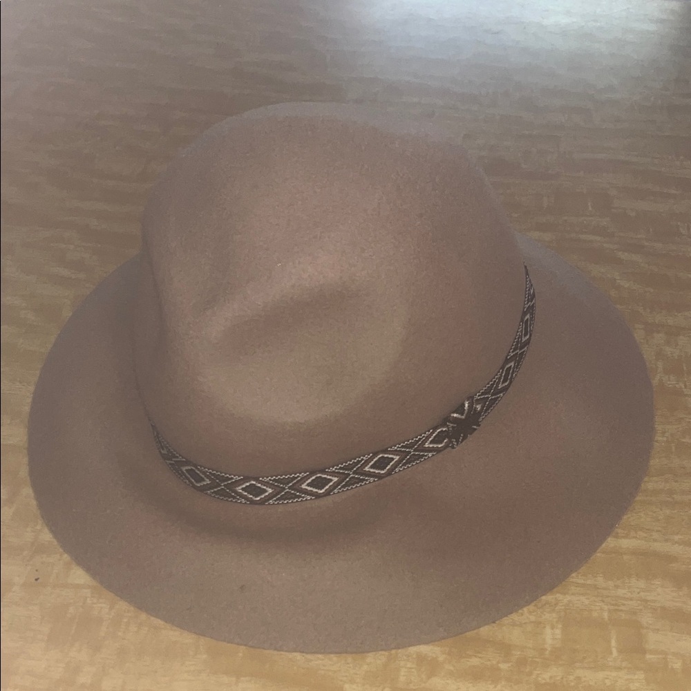 C.C Exclusives Tan / Brown Wool Hat with Patterned Band one size